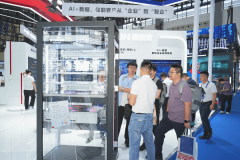 业尚处于的爬坡阶段 